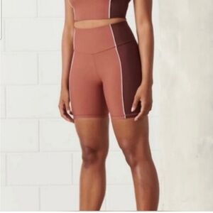 Abercrombie YPB 7” Sculpt Lux shorts